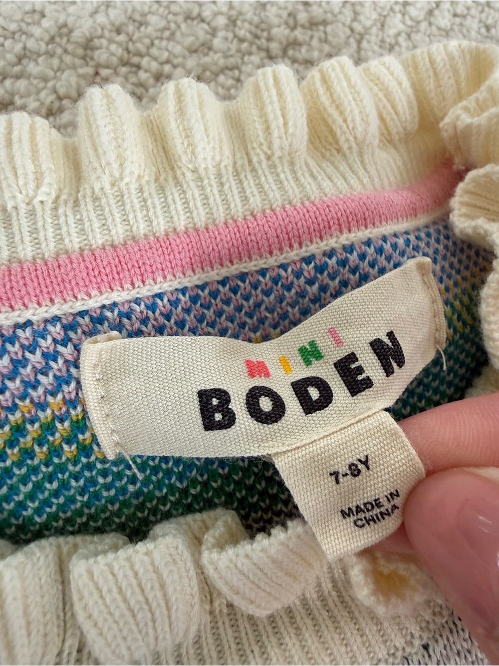Mini Boden White Floral & Heart Knit Set - Picture 4 of 6
